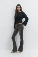 Flared Jeans P1 - Image 2